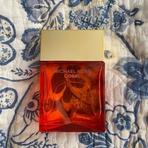 Michael Korea Coral perfume